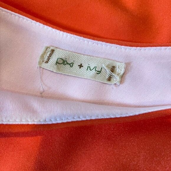 Pixi + Ivy Women's One Shoulder Bow Dress Orange with Size Medium - Picture 6 of 11